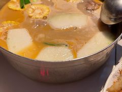 -肥仔文澳门猪骨煲(南京西路店)