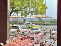 -肥小宝·金牌油焖大虾(襄阳龙虾地标店)