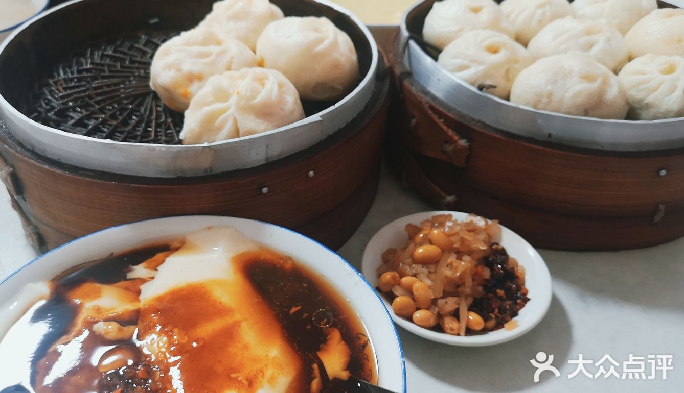 最经典的美味还是那一屉小笼包