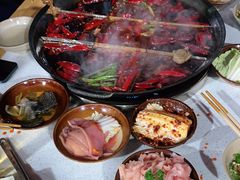 -正贰捌经重庆老火锅(建设路店)