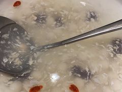 -沪华海鲜大酒楼(南汇店)