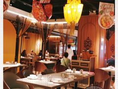 大堂-耶里夏丽·丝路新疆菜·清真食品(徐汇南丹东路臻选店)