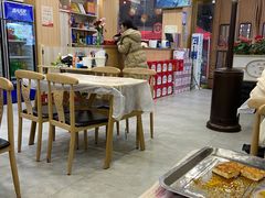 -江城燕子大排档(江汉路步行街店)