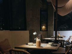 大堂-毛辣果·酸