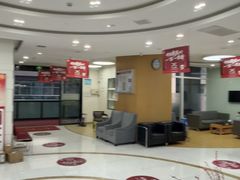 -雅悦齿科(顾村公园店)