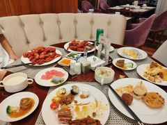 -南湖名都·景湖轩全日制餐厅·海鲜自助·东南亚风味·临湖而食