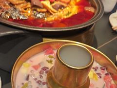 -辣尚瘾·烤鱼·新川菜(交大直营店)