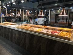 自助取餐区-圣罗巴甄选自助(麦凯乐店)