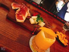 -OX BAR 拉培耶小镇(大连老街店)