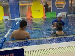 -戊辰亲子游泳俱乐部