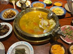 艾粑粑-受气牛肉·耙牛肉火锅(水晶郦城店)