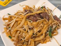 干炒牛河-香港食盈碗仔翅(黄边旗舰店)
