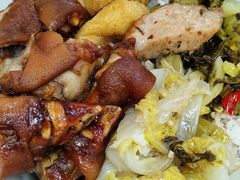 -明姨仔潮汕美食·碳炉猪脚·汕尾牛腩饭·起片鸡煲(起义路店)