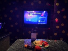 -乐翻天量贩式KTV(淞发路店)