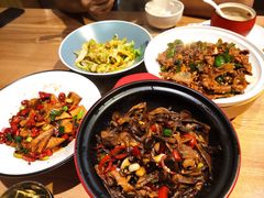 -胡子大厨·超级小炒肉(晶耀前滩店)