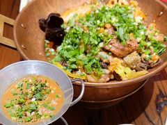 -成都你六姐·牛肉冒菜(信泰中心商场店)