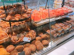 -巴黎贝甜(大宁国际商业广场店)