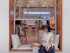 -Line 咖啡(石厦花园店)