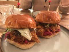 手撕猪肉汉堡-RAC BAR(安福路店)