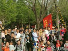 -红黄蓝成长中心(公益西桥校区)