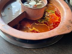 -滇釜火锅·能喝汤的火锅(车公庄店)