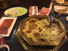 -蜀九香火锅(彩虹店)