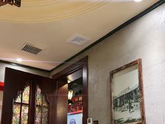 -东口码头·烧鸽子·鱼头泡饼·地方菜(金鹰悦城店)