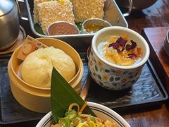 -银米·云南传统过桥米线(双廊黑金冠店)