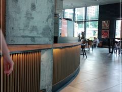 -星巴克臻选(惠州华贸天地1楼店)