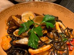 墨鱼汁海鲜面-IL TEATRO 精品意大利餐厅