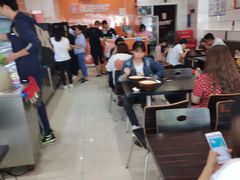 大堂-张亮麻辣烫