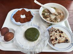 -汪一挑馄饨(老街店)