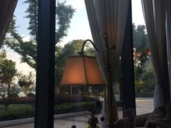 -MOMENT湖景餐厅(解放路店)