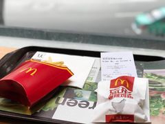 -麦当劳(龙洞店)