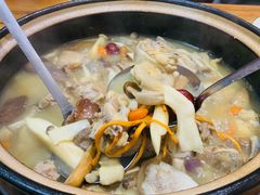 -菌之家·专业纯野生菌火锅·特色炒菌