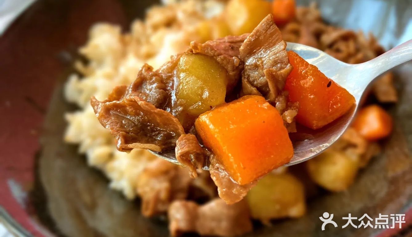 滴❗️黑椒肥牛饭给你满满能量[牛排]