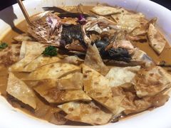 -阿三鱼头泡饼·家常菜
