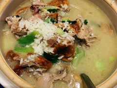 -新梅华·茶点餐厅(欧尚店)