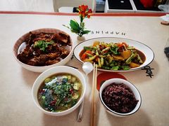 -鲸励母婴月嫂(望京店)