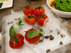 番茄脆菇沙拉-小大董·烤鸭(王府井apm店)