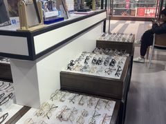 -零度眼镜·宝视友·蔡司依视路(吾悦花街店)