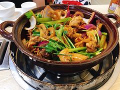 鸡煲-胡须佬鸡煲四季火锅(龙珠大道店)