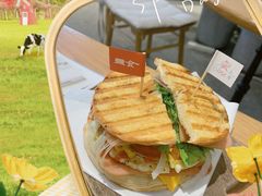 -Catch Bagel(芳草地店)