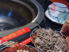 -袁小二大东北铁锅炖(吉祥村总部)