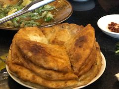 -周老三跷脚牛肉·全牛火锅(非遗传承店)