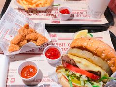 -The Habit Burger Grill 哈比特汉堡(复兴soho店)