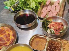 -胡悦里韩式烤肉(芝罘万达广场店)