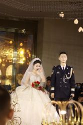 -沐澜婚纱礼服美妆馆(豪润风尚国际店)