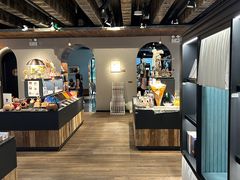 -C Cafe(朵云书院·戏剧店)