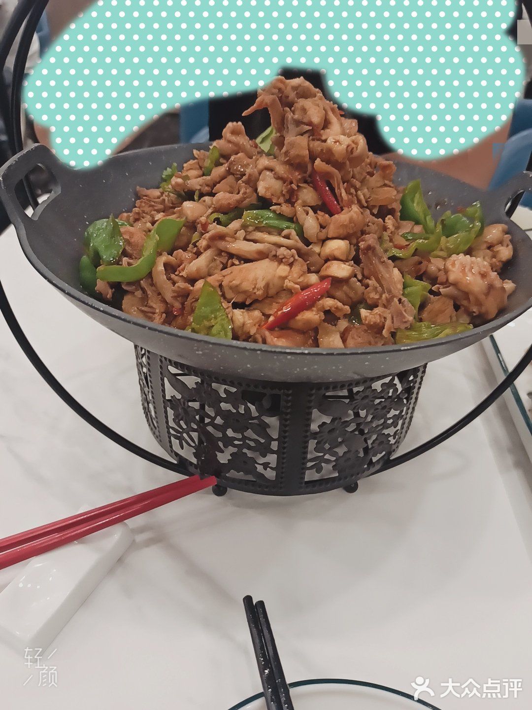 环境：还不错 服务：也还可以
